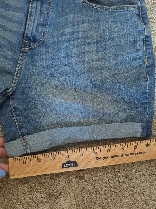 Signature by Levi Strauss Shorts Size 8 - W29 - Picture 10 of 11